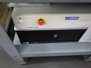 輪郭形状測定機