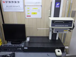輪郭形状測定機
