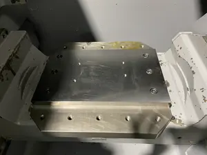 5軸マシニングセンター