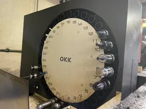 立型マシニングセンター