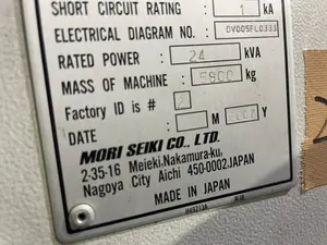 立型マシニングセンター