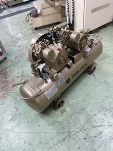 レシプロコンプレッサー　TOSCON