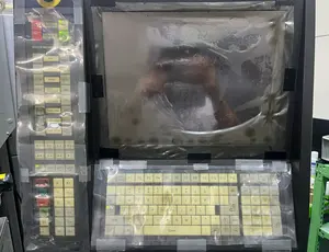 ワイヤー放電加工機　油仕様