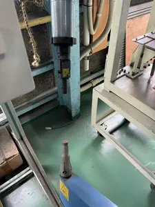 セルフピアシングリベットシステム