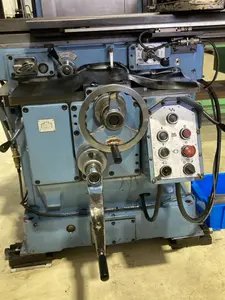 ベッド型立フライス