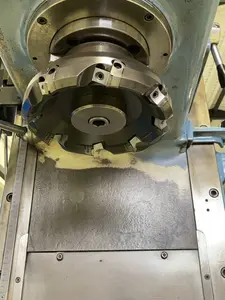 ベッド型立フライス
