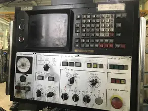 MAKINO　立型NCフライス 　AVNC-74