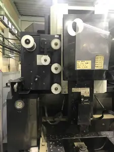 MAKINO　ワイヤ放電加工機　U32j