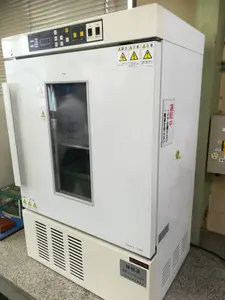 インキュベーター（低温恒温器）　CRB-14A