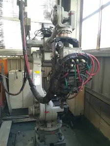 安川電機 ロボット MOTOMAN EH80　+　溶接機