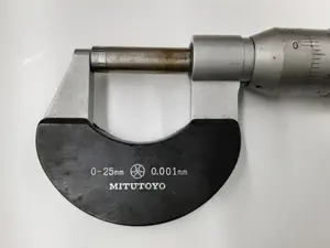 マイクロメーター　0-25mm