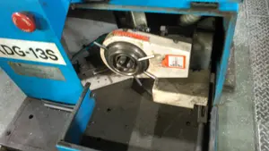 自動ドリル研削盤