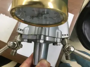 岩田塗装機工業　圧力調整器