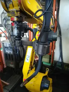 安川電機 ロボット MOTOMAN　UP-6　+　溶接機