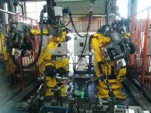 安川電機 ロボット MOTOMAN UP-130　+　溶接機